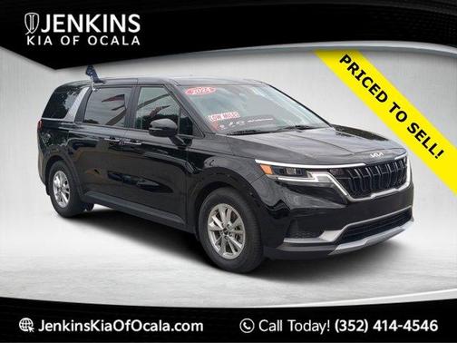 2024 Kia Carnival LX