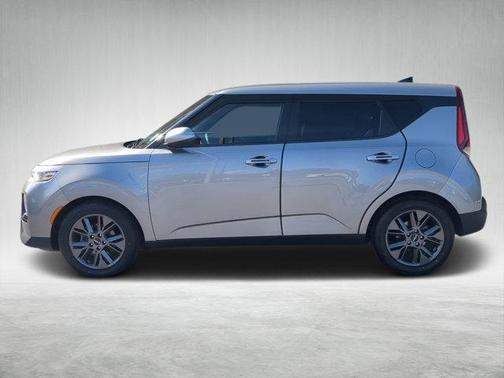 2022 Kia Soul EX