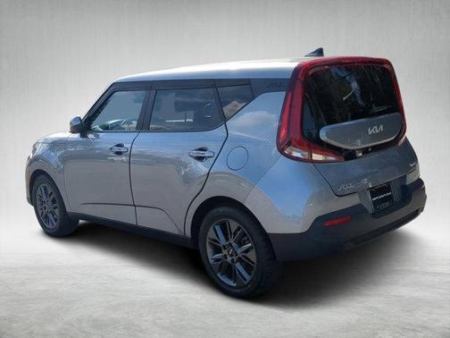 2022 Kia Soul EX