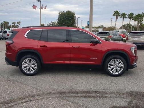 2024 GMC Acadia Elevation