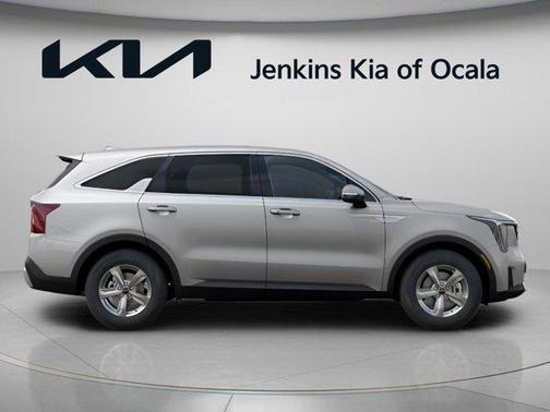 Ivory Silver 2026 Kia Sorento LX