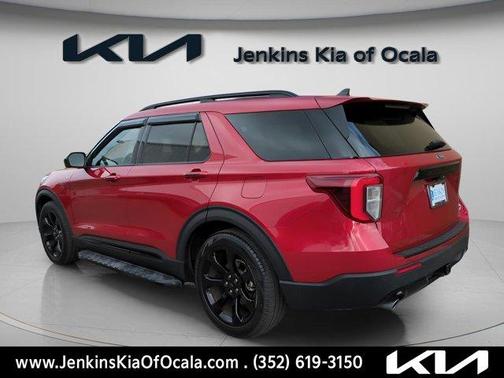 2023 Ford Explorer ST-Line