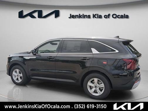 2026 Kia Sorento LX