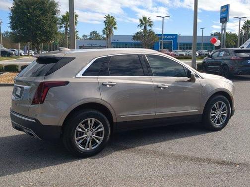 2022 Cadillac XT5 Premium Luxury