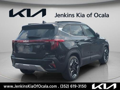 Fusion Orange 2025 Kia Seltos SX