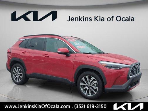 2023 Toyota Corolla Cross XLE