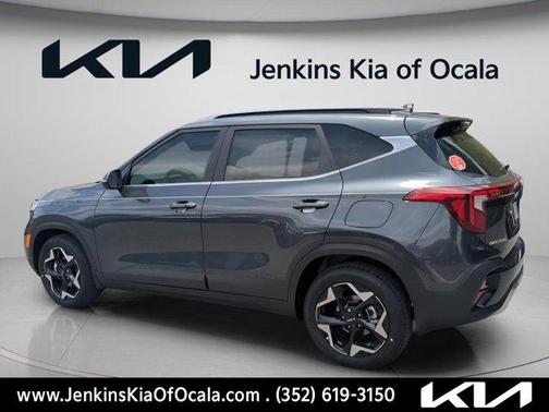 Gravity Gray 2025 Kia Seltos EX