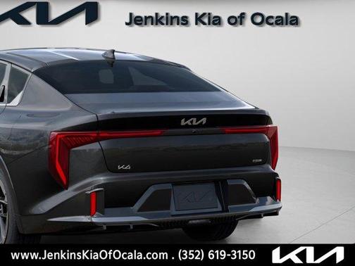 2026 Kia K4 GT-LINE