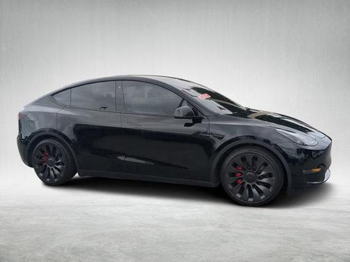 2023 Tesla Model Y Performance