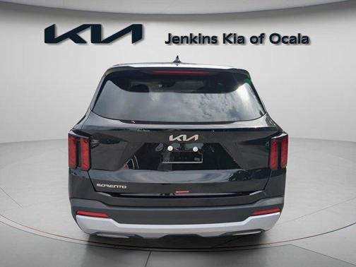 2026 Kia Sorento LX