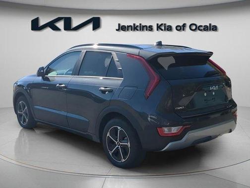 2025 Kia Niro EX