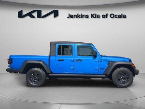 Hydro Blue Pearlcoat 2021 Jeep Gladiator Sport