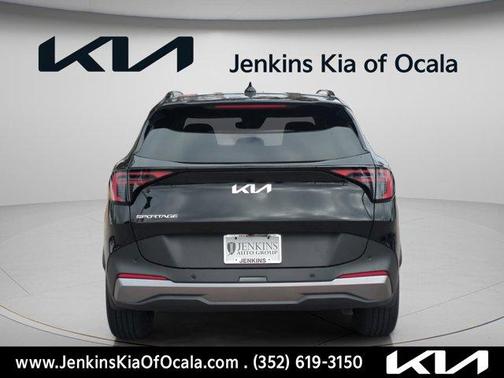 Ebony Black 2026 Kia Sportage EX