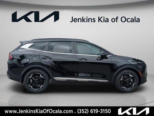 Ebony Black 2026 Kia Sportage EX