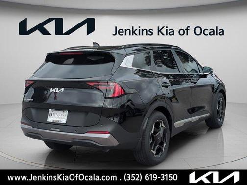 Ebony Black 2026 Kia Sportage EX