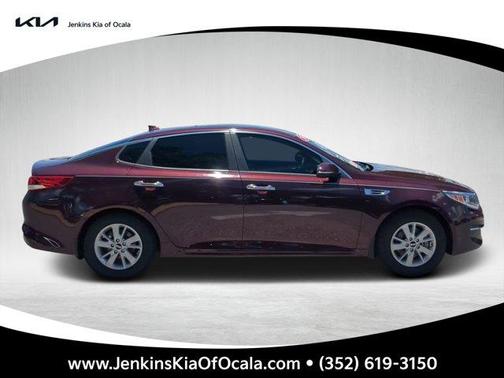 2017 Kia Optima LX