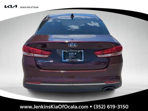 2017 Kia Optima LX