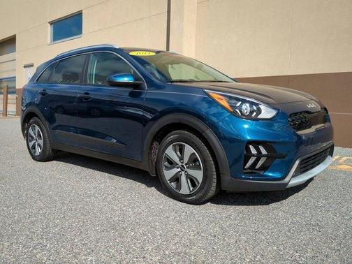 2022 Kia Niro LX