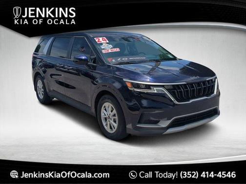 2024 Kia Carnival LX