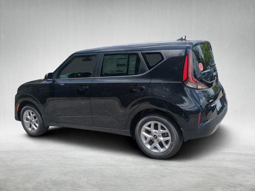 2025 Kia Soul S