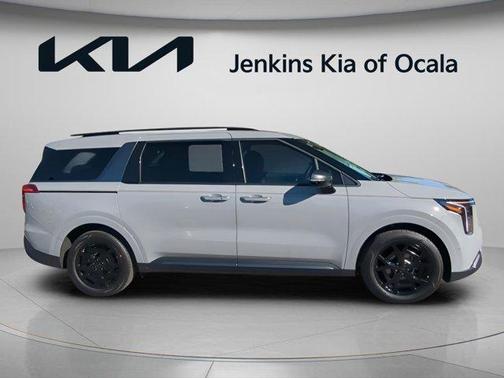 Ceramic Silver 2026 Kia Carnival Hybrid SX Prestige