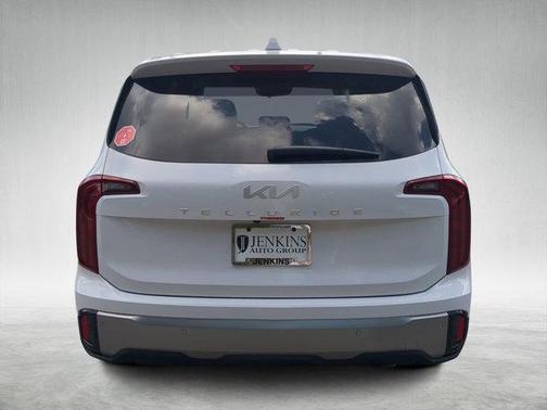 2025 Kia Telluride LX