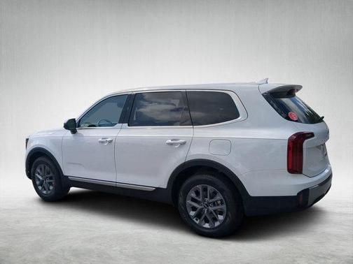 2025 Kia Telluride LX