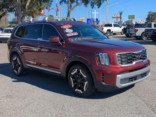 2023 Kia Telluride S