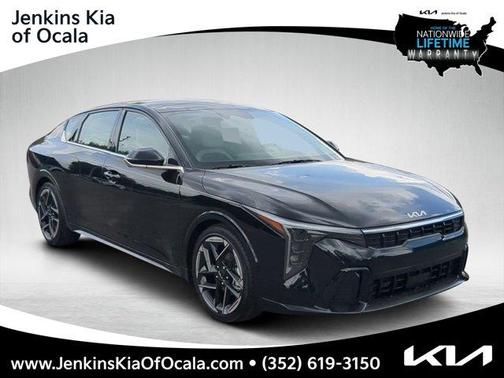 2025 Kia K4 GT-Line