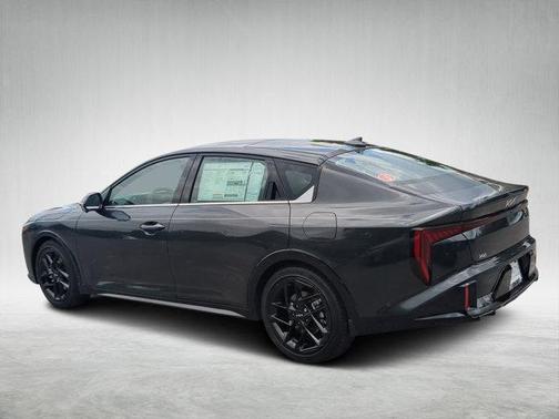 2025 Kia K4 GT-Line Turbo