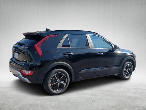 2025 Kia Niro EX