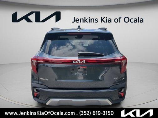 Gravity Gray 2026 Kia Seltos SX