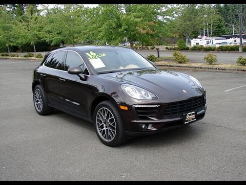 2016 Porsche Macan S