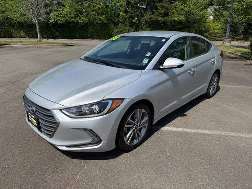 Molten Silver 2018 Hyundai ELANTRA Limited