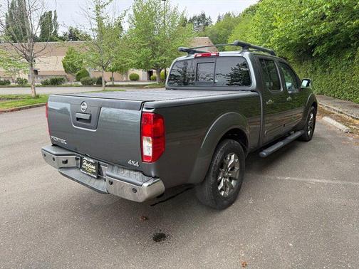 Gun Metallic 2016 Nissan Frontier SL