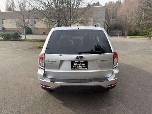 2010 Subaru Forester 2.5 X Premium