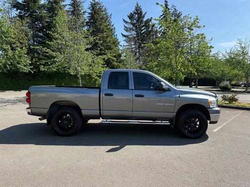 Mineral Gray Metallic Clearcoat 2007 Dodge Ram 1500 SLT Quad Cab
