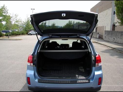 2010 Subaru Outback 2.5 i Premium