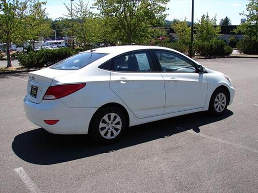 2015 Hyundai Accent GLS