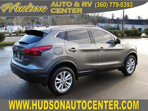 2017 Nissan Rogue Sport SV