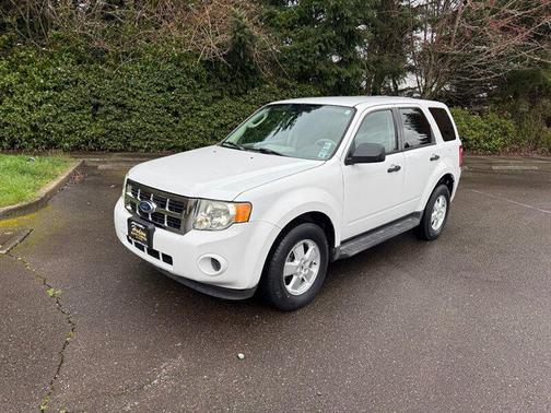 2010 Ford Escape XLS