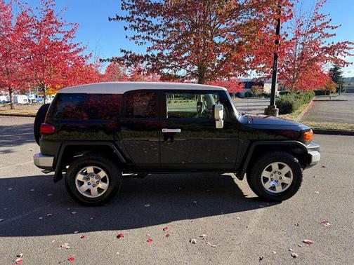 Black 2008 Toyota FJ Cruiser Base