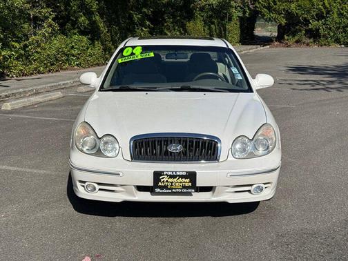 White Pearl 2004 Hyundai SONATA GLS