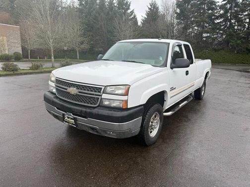 2005 Chevrolet Silverado 2500 LT H/D Extended Cab