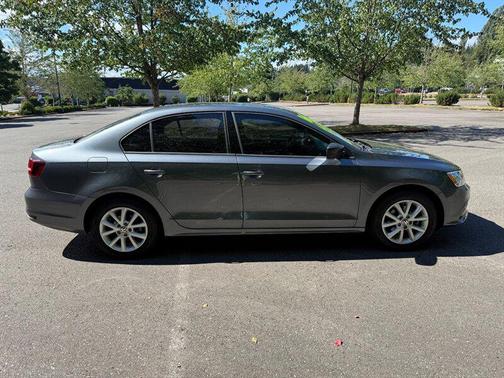 Platinum Gray Metallic 2016 Volkswagen Jetta 1.4T S