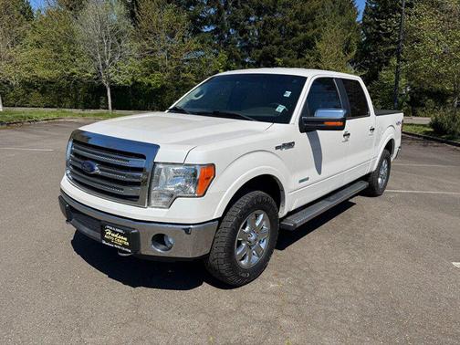Oxford White 2013 Ford F-150 Lariat