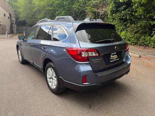 Lapis Blue Pearl 2017 Subaru Outback 2.5i Premium