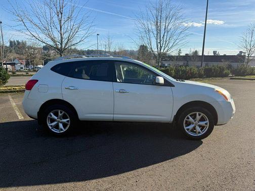 2010 Nissan Rogue SL