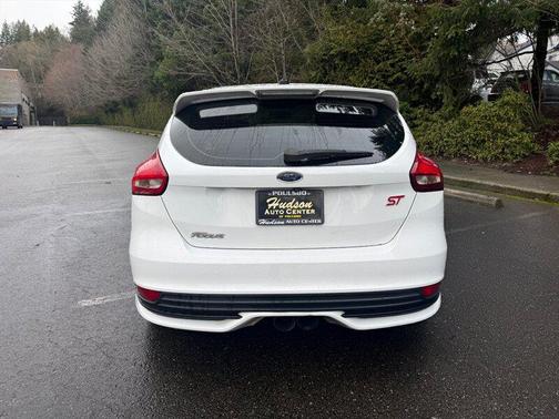 2015 Ford Focus ST ST