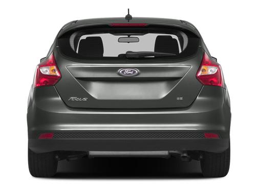 Oxford White 2014 Ford Focus SE